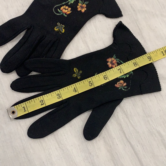 Vintage Gloves of Meyers Make Gloves - Picture 11 of 11